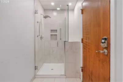 21525 SE Oak St, Gresham, OR 97030 - Photo 30