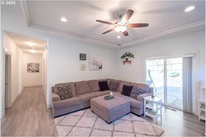 843 Sun Valley Ave, Silverton, OR 97381 - Photo 14