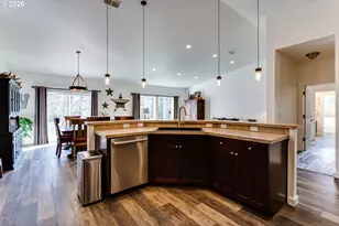 39464 Walterville Ln, Springfield, OR 97478 - Photo 6