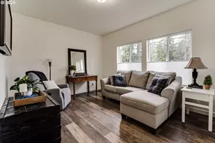 39464 Walterville Ln, Springfield, OR 97478 - Photo 16