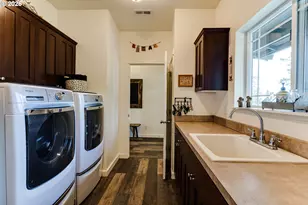 39464 Walterville Ln, Springfield, OR 97478 - Photo 12