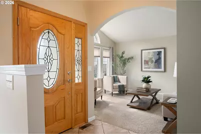 468 72nd St, Springfield, OR 97478 - Photo 2