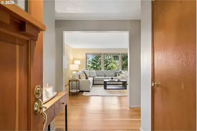 3402 NW Luray Ter, Portland, OR 97210 - Photo 2