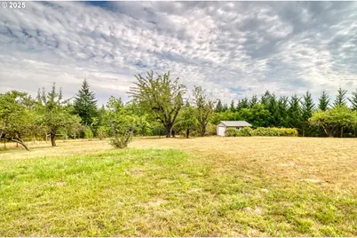 21400 NW Watson Rd, Scappoose, OR 97056 - Photo 38