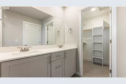 9406 N St. Louis Ave, Portland, OR 97203 - Photo 20