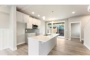 9406 N Saint Louis Ave, Portland, OR 97203 - Photo 8