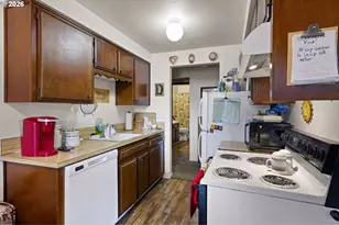 875 Gerth Ave NW, Salem, OR 97304 - Photo 8