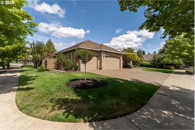 1719 NW Troon Ct, McMinnville, OR 97128 - Photo 4