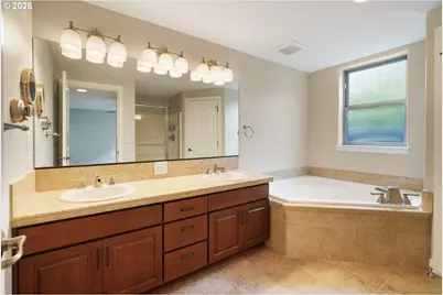 6279 NE Carillion Dr #102, Hillsboro, OR 97124 - Photo 24