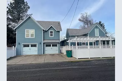 429 S Main St, Newberg, OR 97132 - Photo 4