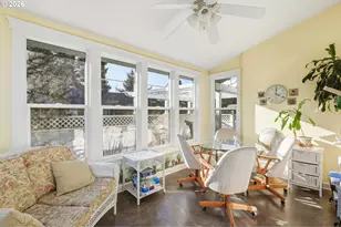 429 S Main St, Newberg, OR 97132 - Photo 6