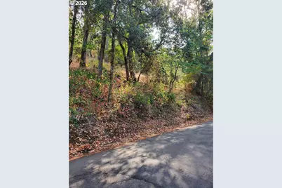 2373 W Military Ave, Roseburg, OR 97471 - Photo 18