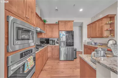 707 N Hayden Island Dr #408, Portland, OR 97217 - Photo 12