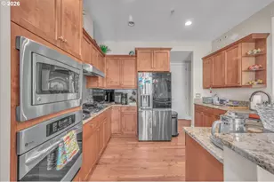 707 N Hayden Island Dr, Portland, OR 97217 - Photo 12