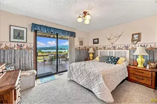 47083 River Ranch Ln, Westport, OR 97016 - Photo 14