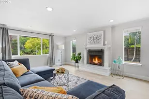 21 NE Bryant St, Portland, OR 97211 - Photo 6