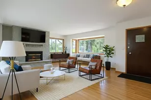 3123 SE 129th Ave, Portland, OR 97236 - Photo 4