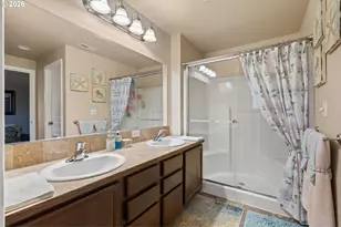558 S 48th Pl, Springfield, OR 97478 - Photo 12