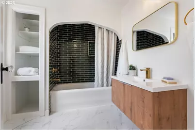 4004 N Montana Ave, Portland, OR 97227 - Photo 36