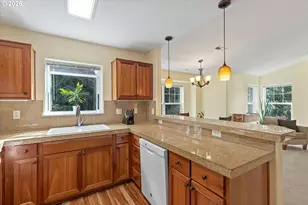 30406 SW Ruth St, Wilsonville, OR 97070 - Photo 16