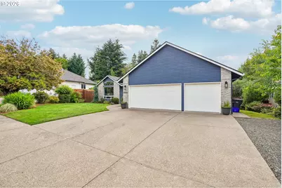 16456 Wayne Dr, Oregon City, OR 97045 - Photo 2