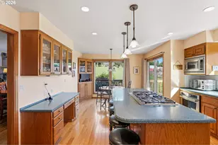 16532 SW Holly Hill Rd, Hillsboro, OR 97123 - Photo 8