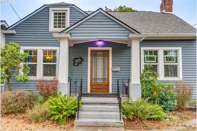 7217 N Polk Ave, Portland, OR 97203 - Photo 1