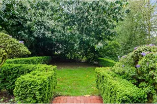 1965 SW Montgomery Pl, Portland, OR 97201 - Photo 48