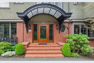 1965 SW Montgomery Pl, Portland, OR 97201 - Photo 2