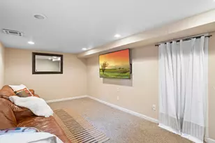 4037 NE 8th Ave, Portland, OR 97212 - Photo 36