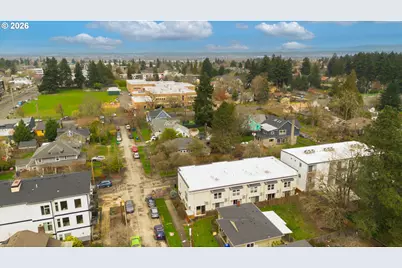 1390 N Simpson St, Portland, OR 97217 - Photo 4