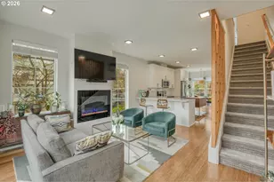 1390 N Simpson St, Portland, OR 97217 - Photo 10