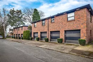 929 SE 16th Ave, Portland, OR 97214 - Photo 1