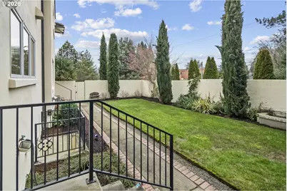 450 NE 32nd Ave, Portland, OR 97232 - Photo 42