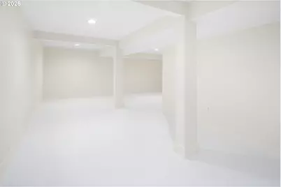 450 NE 32nd Ave, Portland, OR 97232 - Photo 40