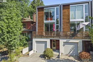 1559 SE Ankeny St, Portland, OR 97214 - Photo 2