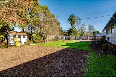 401 Sterling Dr, Eugene, OR 97404 - Photo 18