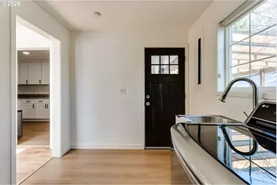 401 Sterling Dr, Eugene, OR 97404 - Photo 16