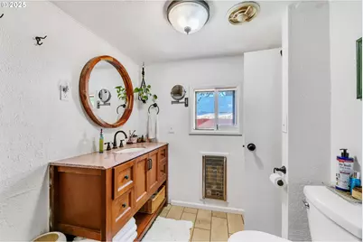 23620 State Highway 38, Elkton, OR 97436 - Photo 18