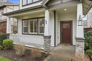 29184 SW Costa Cir E, Wilsonville, OR 97070 - Photo 2