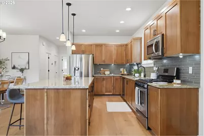 29184 SW Costa Cir E, Wilsonville, OR 97070 - Photo 12