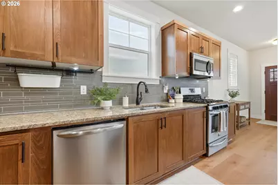 29184 SW Costa Cir E, Wilsonville, OR 97070 - Photo 16