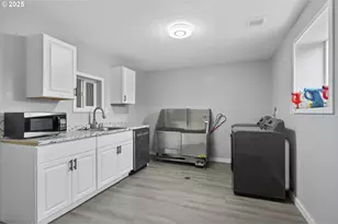 6743 N Bank Rd, Roseburg, OR 97470 - Photo 42