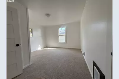 510 Grant Ave, Maupin, OR 97037 - Photo 12