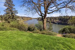 200 Burnham Rd, Lake Oswego, OR 97034 - Photo 32