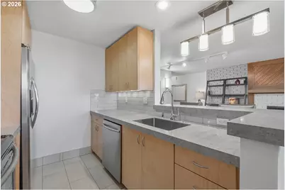 200 Burnham Rd #103, Lake Oswego, OR 97034 - Photo 14