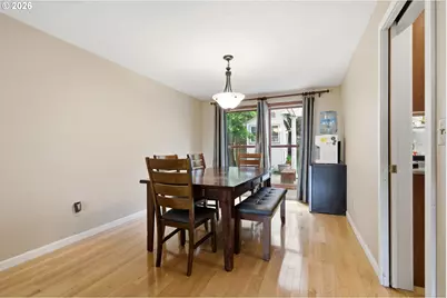9125 SW Hill St, Tigard, OR 97223 - Photo 8