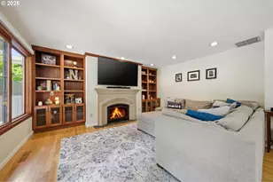 9125 SW Hill St, Tigard, OR 97223 - Photo 14