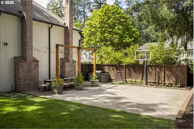 4004 Melissa Dr, Lake Oswego, OR 97034 - Photo 36