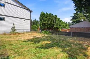 801 NE 104th Ave, Vancouver, WA 98664 - Photo 12